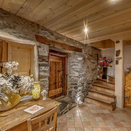 Colettine Villa Тин Екстериор снимка